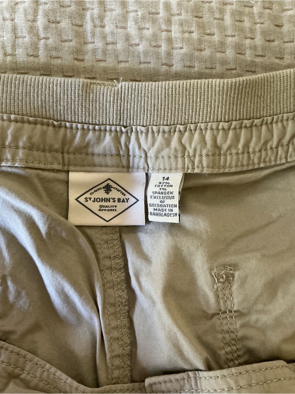 St. John’s Bay Women's Cargo Shorts - Olive, Tan, Brown, Light Gray - Picture 4 of 4